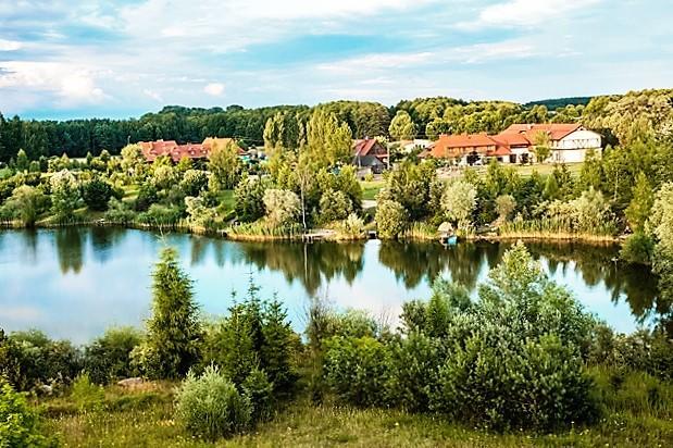 Hotel Nosselia Krzyczki エクステリア 写真