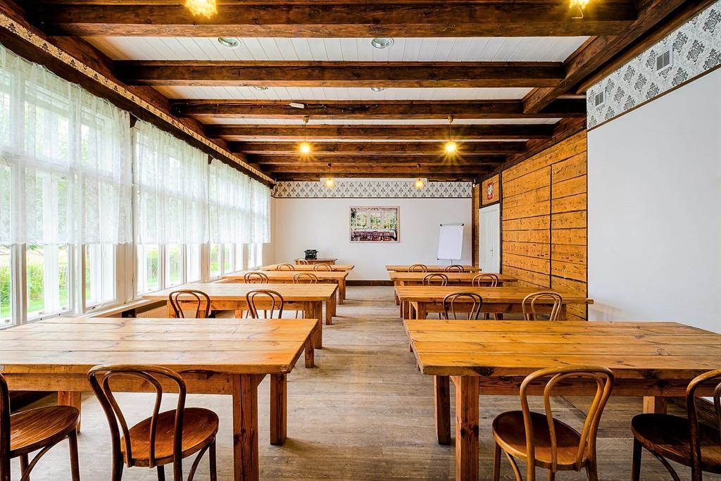 Hotel Nosselia Krzyczki エクステリア 写真